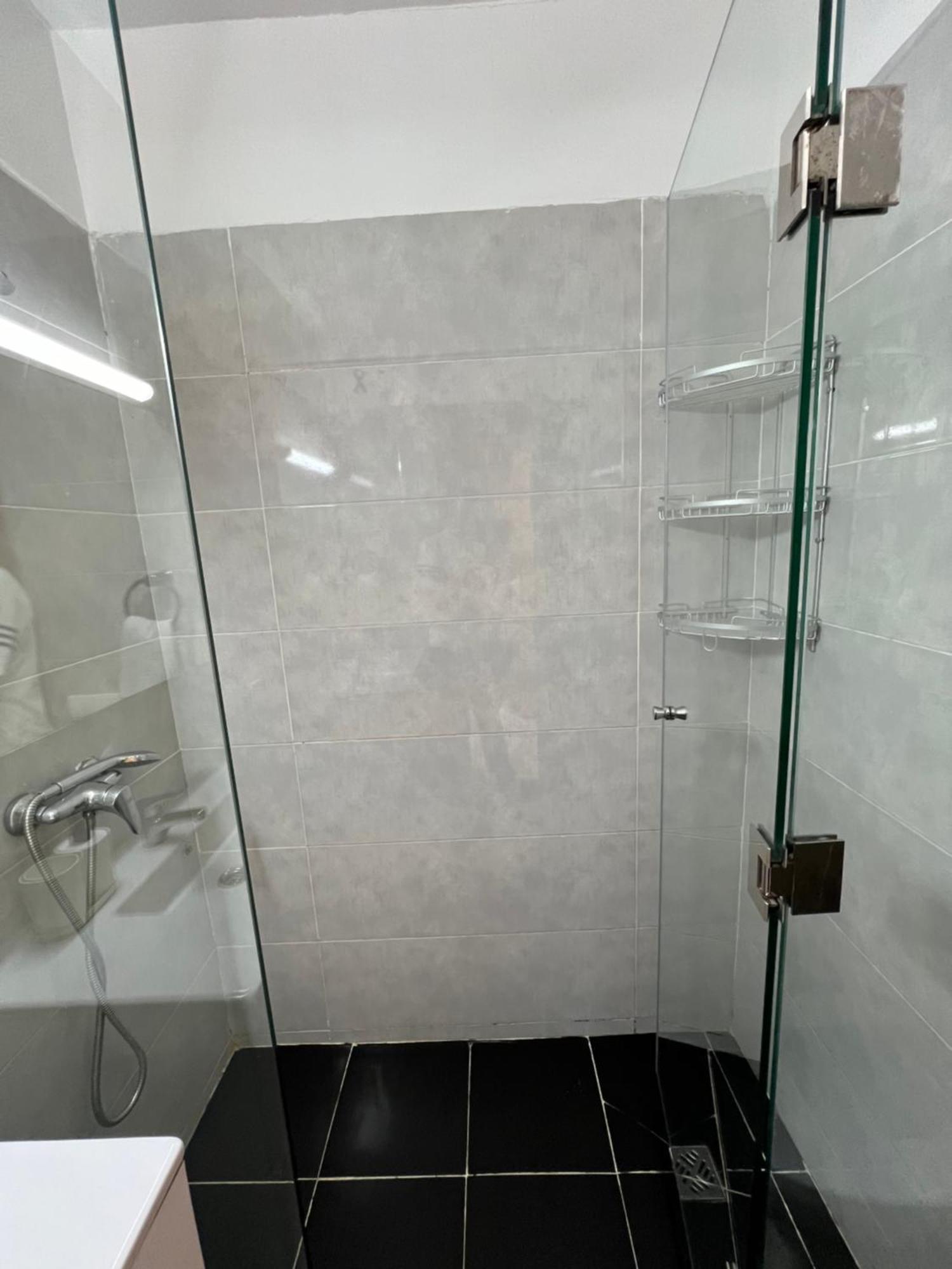 Appartement Pied Dans L'Eau Avec Piscine أورير المظهر الخارجي الصورة