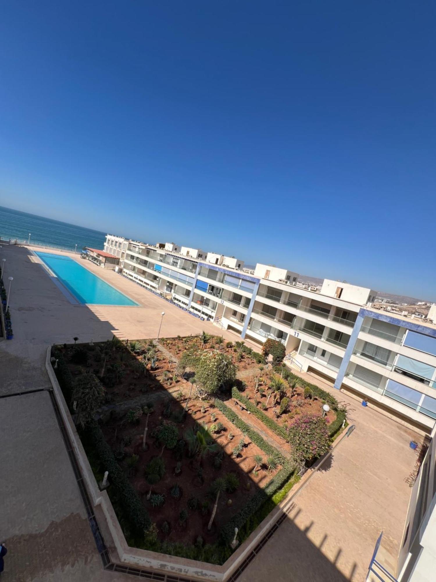 Appartement Pied Dans L'Eau Avec Piscine أورير المظهر الخارجي الصورة